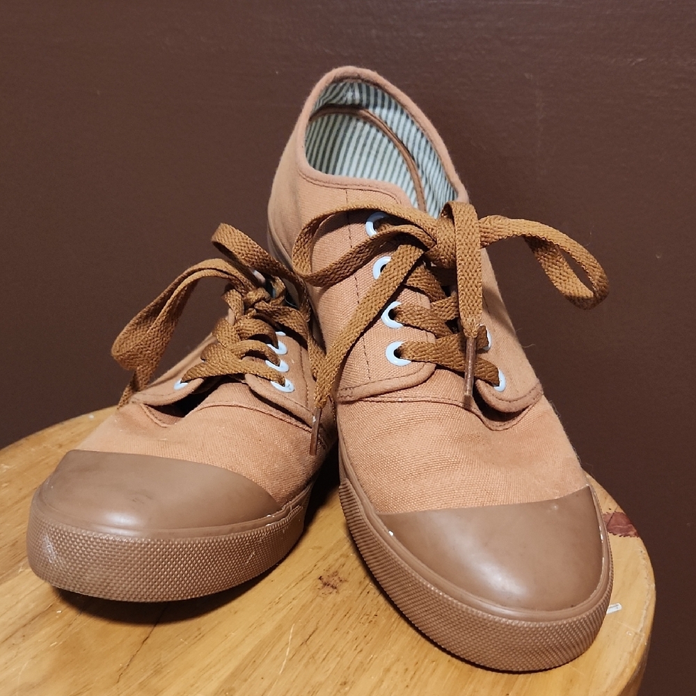 Men's Tan Canvas Sneakers